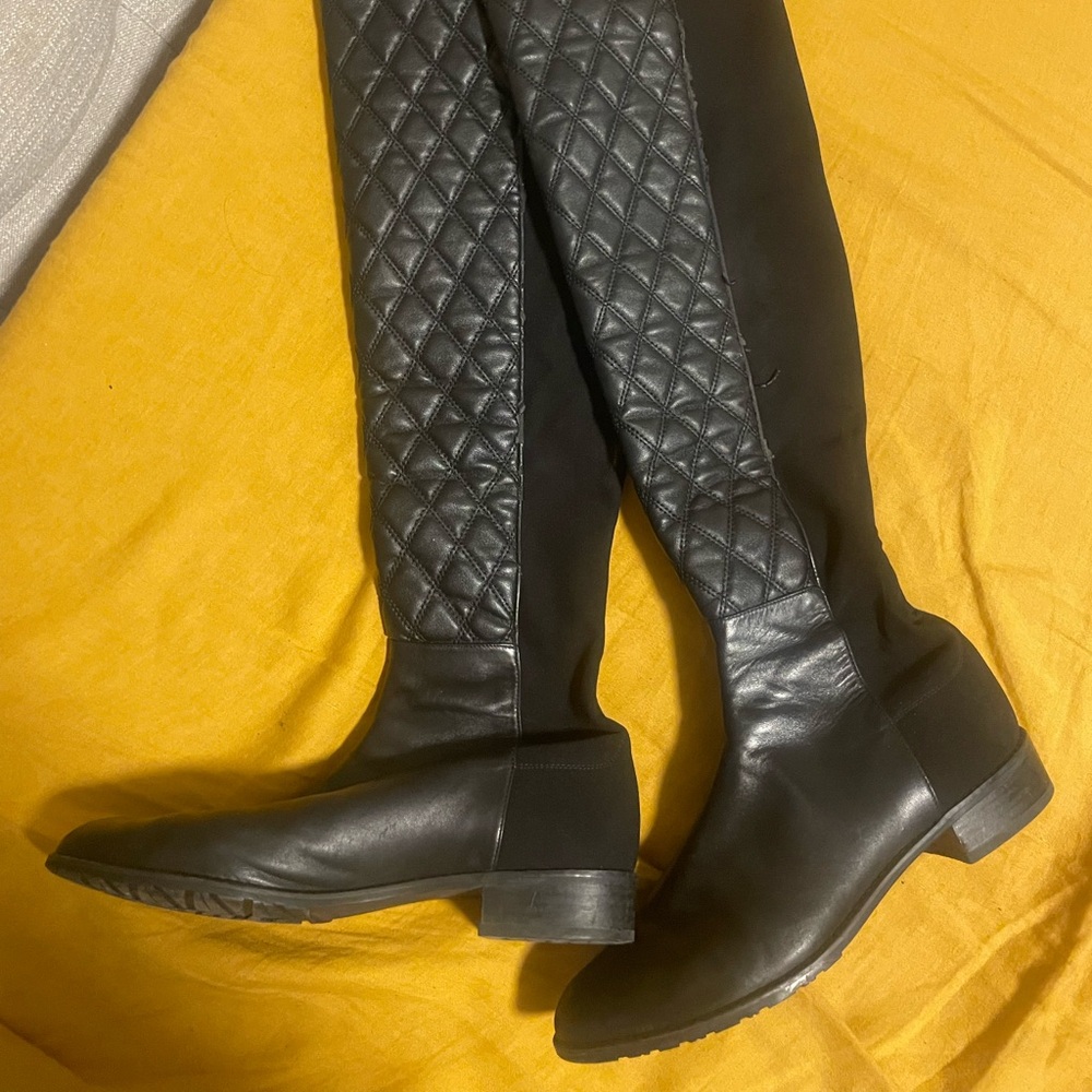 Stuart Weitzman Knee High Quilted Black Boots Size 9